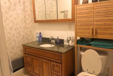 $1100 Large Room Available! (Clinton Hill)