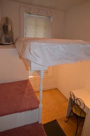 $800 / 80ft2 – ** ROOM ** germ clean ** real very nice like own place (Midtown East)