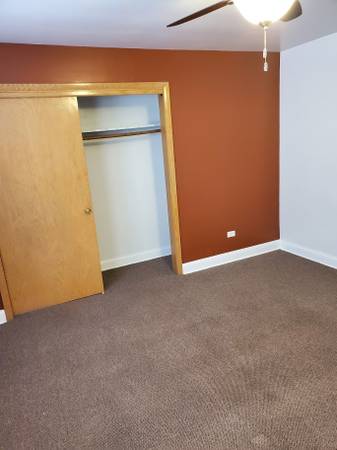 $700 / 1000ft2 – Private Bedroom Available in Shared Apartment (Belmont/Cragin)