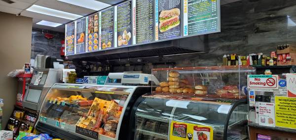 Deli/Hot food/cleaning (staten island)