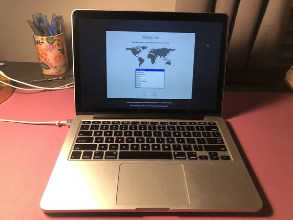 MacBook Pro Late 2014 13" Retina/SSD Excellent Condition w/Box – $750 (Sanford)