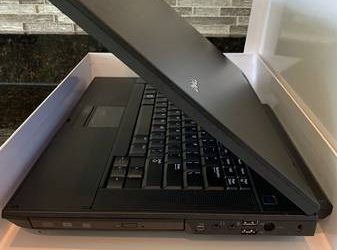 15” Dell Latitude E5500 Laptop with Windows 10 and Microsoft Office – $110 (Orlando)