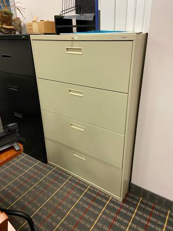 FREE OFFICE FURNITURE (FORT LAUDERDALE)