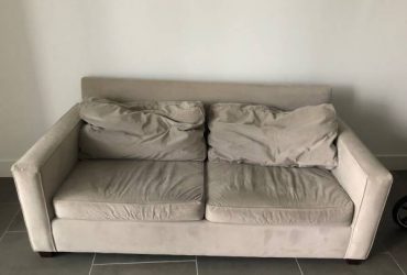 Free Couch (Wynwood)