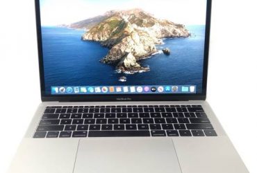Apple – MPXQ2LL/A Macbook Pro (Dual Core Intel i5) (Margate)