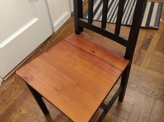Free chairs (Upper East Side)