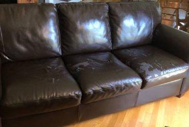 Free Leather Sofa (Fuquay Varina / Holly Springs)