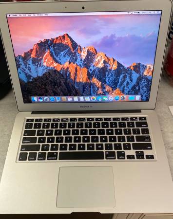 MacBook Air – $450