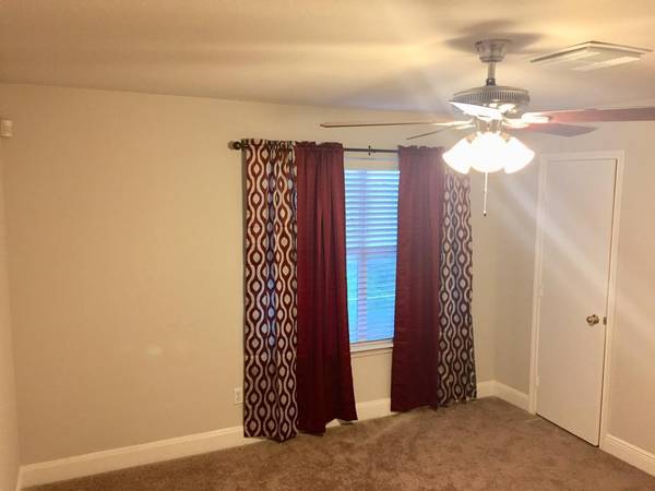 $500 Next to LSC College room for rent. All bills paid (Yaupon Ranch-Cypress)