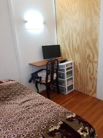 $650 Private room with window and closet, furnished,near subway and midtown (Midtown east/sunnyside/LIC/astoria)