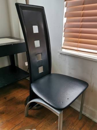 Free chair (south beach)
