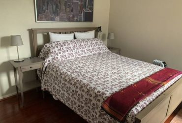 $350 / 690ft2 – ~*Furnished room plus own bath & all bills included.Pets allow.!