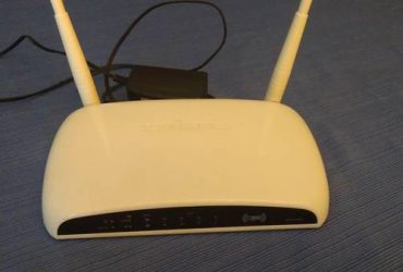 Edimax BR-6478AC ROUTER – $25 (old lake wilson rd)