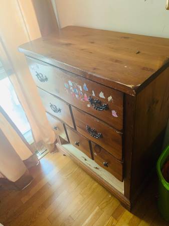 Solid wood dresser (Chapel Hill/Carrboro)