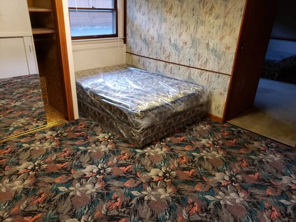 $500 Room for rent in a single family house (Wheeling, IL)