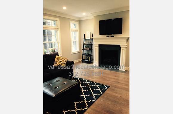$3275 / 2br – 1200ft2 – Beautiful Newly Developed 2 Bed, 2 Ba w/ Parking (Lakeview)