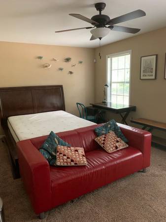 $850 / 900ft2 – Big Room ITP town house/full furnished (Chamblee Dunwoody)