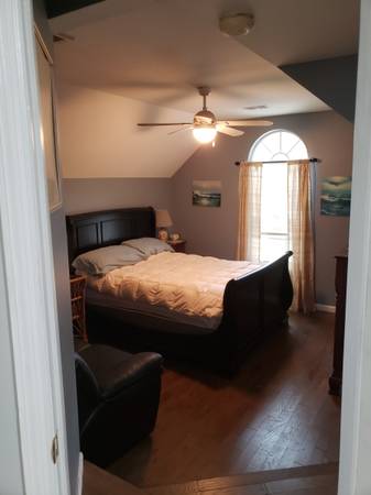 $500 / 02100ft2 – Mt Pleasant room available (Waters Edge)