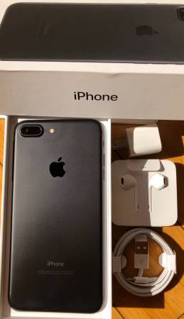 NEW Condition iPhone 7 Plus Factory Unlocked Any Carrier – $300 (Sunny Isles Beach)