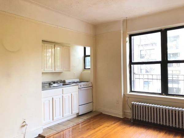$1795 / 1br – **HOT STUDIO in prime CROWN HEIGHTS** STABILIZED!!