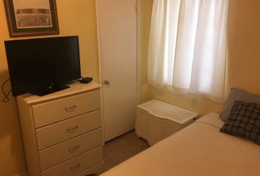$900 Clean wipe down daily fully furnished bedroom for worker (Downtown Fort Lauderdale)