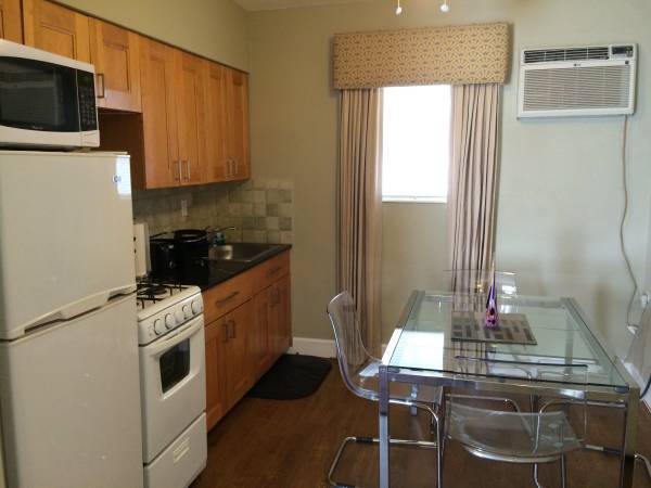 $600 Historic 1bed/1bath on beltline with fenced-in yard (Replay for Rent)