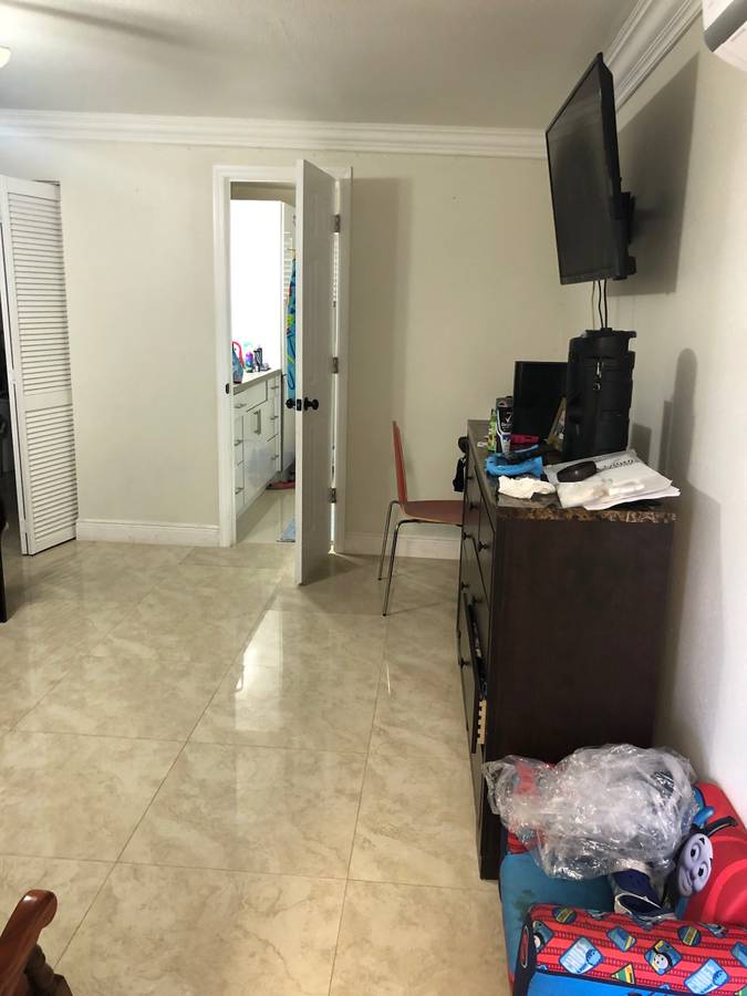 $1100 / 1br – 750ft2 – Apartment for rent in miami gardens $1100 all included (Miami Gardens)