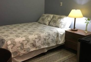 $350 Spacious & Beautiful ! Lots of Privacy Own bed*bath – Ready 4 rent.!*
