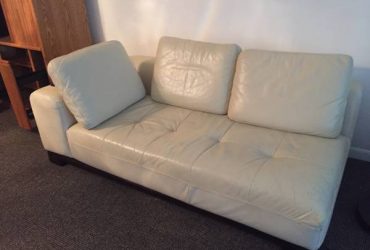 Free Real leather Sofas Good / No pet/ smoke (Pembroke Pines)