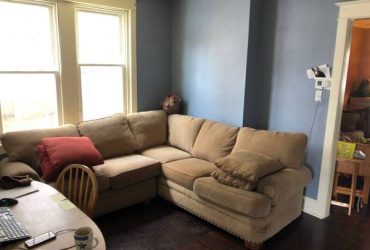 Free Sectional Couch (Miami)