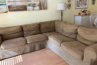 Free Sectional (Casselberry)