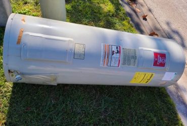 Free-Hot Water Heater (Riverview)