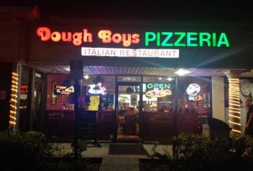 Pizza delivery driver (292 nw 172 ave)
