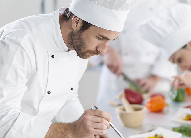 SOUS CHEF/LINE COOK WITH 3 + YRS EXP., TUE-SAT, FULL TIME JOB (SUNRISE, FL)