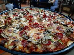 Experienced Pizza Cooks (St. Cloud)