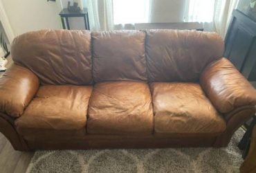 Leather Sofa (CoLeather Sofa (Coral Springs)ral Springs)