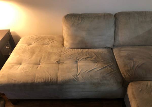 Free green microfiber couch (Tampa)