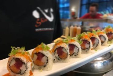 Server Shin Sushi (Orlando)