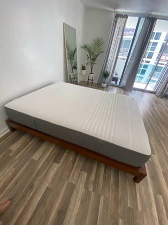 IKEA like new mattress