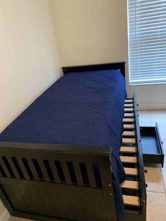 Trundle Bed (Weston)