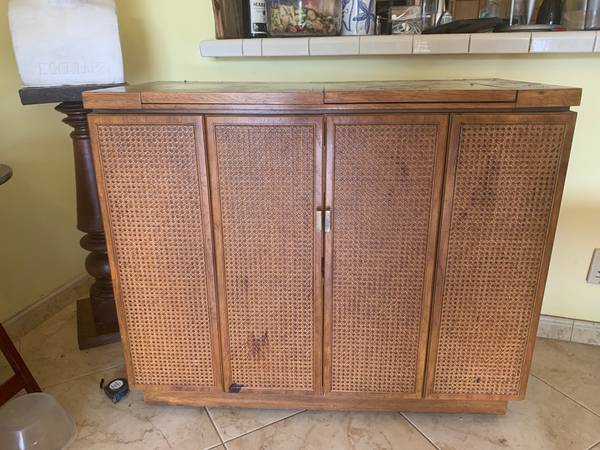 TV Stand, Stereo Component Cabinet And Much more (Wilton Manors)