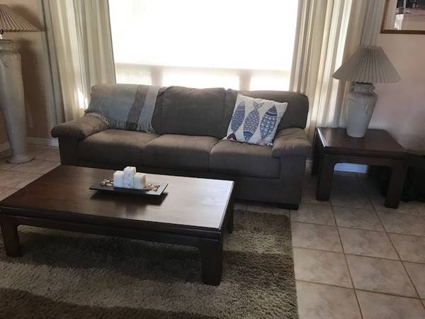 Free Couch & Tables (Dania Beach)