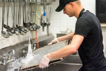 Steward/Dishwasher (Orlando, FL)