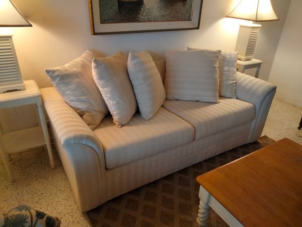 Off-white sleeper sofa (WEST PALM BEACH)