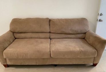 Free sofabed suoer clean super confortable (Miami)