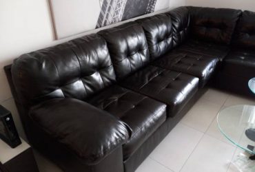 Free couch moving (Hialeah Gardens)