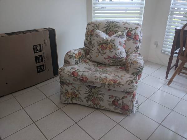 Down Feather Chair (Southchase/Orlando)