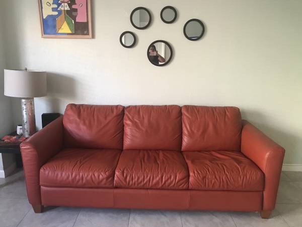 Sofa Bed for free (Miami Beach)
