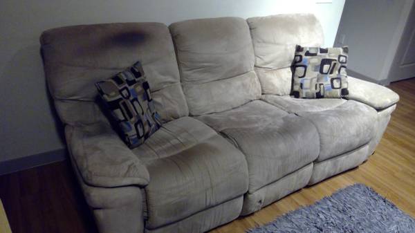 FREE – Dual Reclining Sofa Chair (used), cloth fabric material (North Houston)
