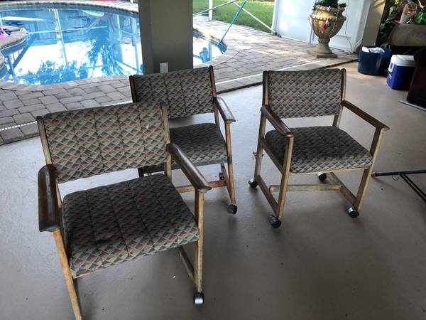 3 caster chairs for free (kissimmee)